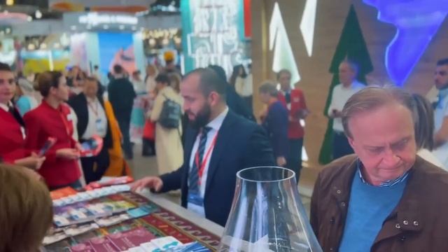 Министр по туризму Республики Дагестан Эмин Мерданов прибыл на #MITT #2023 смотреть онлайн