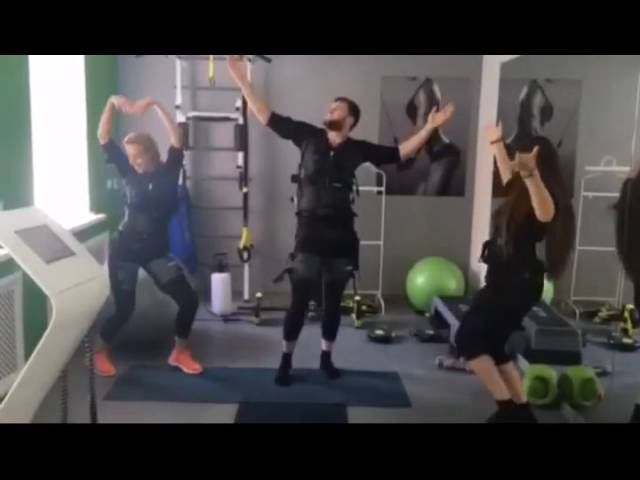 EMS(emc) тренировка в FIT-N-GO. Танец миллионера Владивосток смотреть онлайн