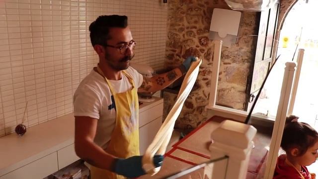 Карамельная фабрика в Анталии. Производство карамели ручной работы смотреть онлайн