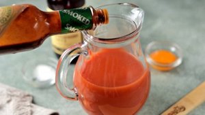 Томатный сок с яйцом