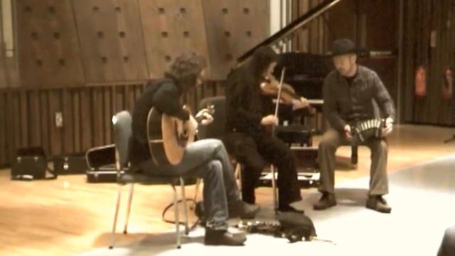 Concertina & Fiddle: Heart Shaped Wood / Best of Friends смотреть онлайн