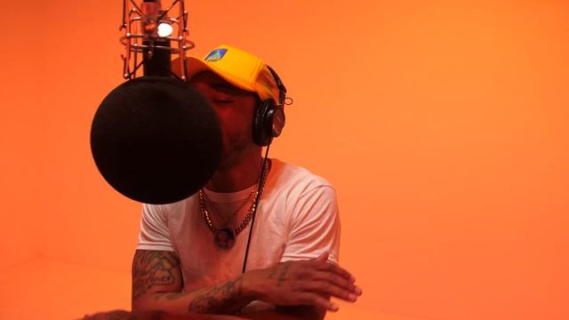 8 Zipp "Martin & Gina" | The Orange Room смотреть онлайн