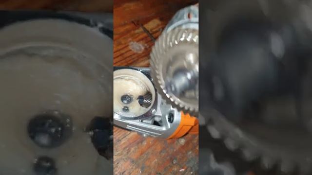 Обзор AEG WS 13-125 XE. УШМ или болгарка смотреть онлайн