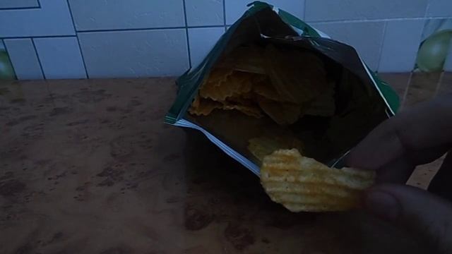 Обзор чипсы картофельные lays strong Охотничьи колбаски смотреть онлайн