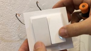 Как заменить выключатель света  Видеоинструкция по монтажу двойного переключателя  Все просто, это