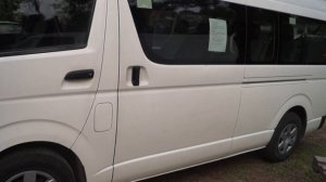 TOYOTA HIACE VAN- (59)