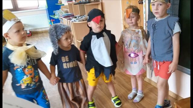 Инсценировка сказки "В гостях у Солнышка" июль, 2021г.средняя группа смотреть онлайн