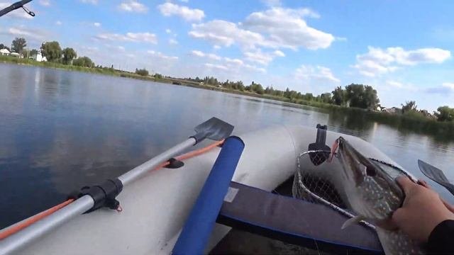 Ловля Щуки Осенью на спиннинг 2021!!!Лодка,рыбалка,спиннинг!!!