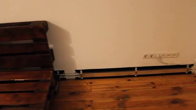 Тёплый Плинтус в небольшой комнате, Киев смотреть онлайн