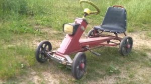 Детский автомобиль на педалях сделано в СССР Racing pedal car made in the USSR