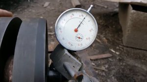 ЦЕНТРОВКА КОЛЕНВАЛА ИЖ МИНСК ЯВА НА КОЛЕНКАХ САМОДЕЛЬНЫЙ ЦЕНТРОВАЧНЫЙ СТАНОК