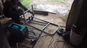 Тележка для сварочного полуавтомата своими руками.