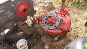 Переборка бортовых и доработка крышки КПП трактора Т-25 Франкенштейн