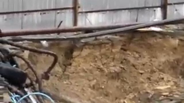 Оползень в Одессе смотреть онлайн