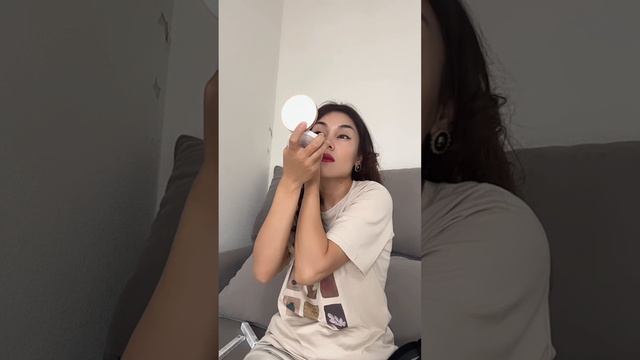 Что лежит в моей косметичке? смотреть онлайн