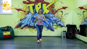 Базовые шаги классической и степ аэробики