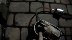 Как промыть топливный встроенный фильтр (в бензобаке) авто.