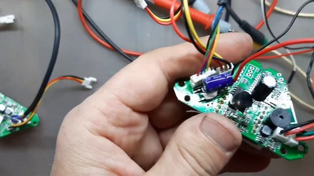 Экранчик Kugoo S1 ремонт смотреть онлайн