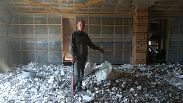 Демонтаж стяжки пола своими руками