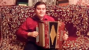 когда имел золотые горы.