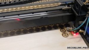 Лазерный раскрой фанеры (мелкие детали)