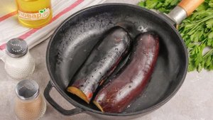 Баклажаны печеные на сковороде без масла