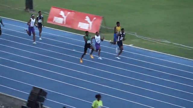 Gibson McCook Relays 2023 Boys 4x100m Class 2 смотреть онлайн