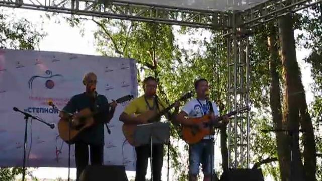 БК Рюкзак Я люблю появляться у старых друзей смотреть онлайн