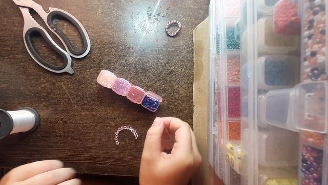 Кольцо из квадратного бисера