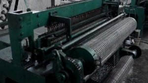 Многоэлектродный станок для сетки СЭМ