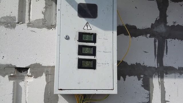 Чистка солнечных панелей от пыли смотреть онлайн