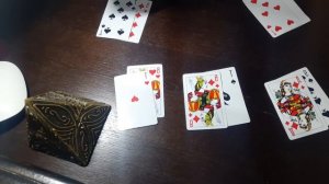Онлайн-гадание на игральных картах на мужчину.