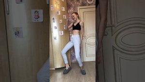 Kira Khristenko cheer up with a fun dance