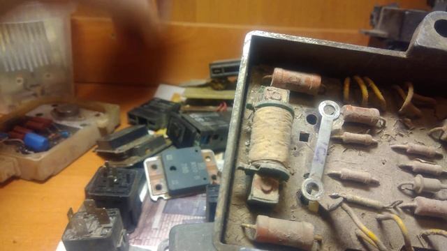 Разбор автомобильных реле ч. 1 серебро смотреть онлайн