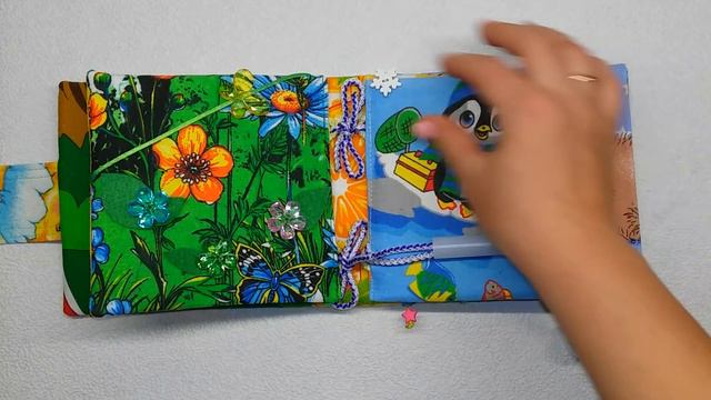 Развивающая книжка из ткани и фетра для детей от 6 месяцев смотреть онлайн