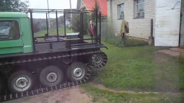 Гусеничный вездеход "Бандерлогин". Первый выезд-2. смотреть онлайн