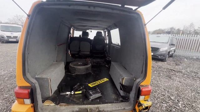 N209yhp 1996 TRANSPORTER CARAVELLE () смотреть онлайн