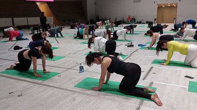 Хитрый способ снять напряжение в шее смотреть онлайн