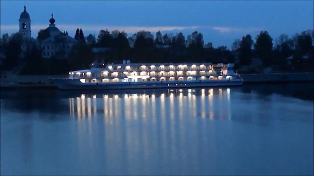 Теплоход Александр Грин в Мышкине 1 05 2014г смотреть онлайн