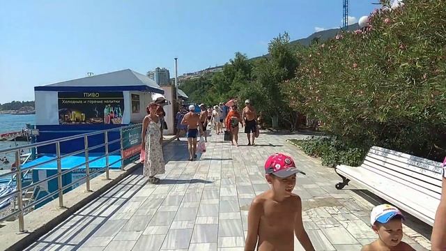 Гурзуф 2019. Пляжи и набережная, что изменилось. смотреть онлайн