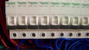 Монтаж щита Schneider Electric Mini Pragma MIP22212. Монтаж автоматических выключателей Acti 9