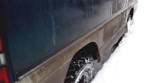 Делика по снегу