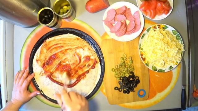 Завтрак для ленивых//Пицца из лаваша//Быстрая пицца за 5 минут//Вкусный рецепт из лаваша//Рецепты