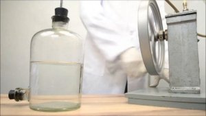 Кипение воды при комнатной температуре/Boiling water at room temperature