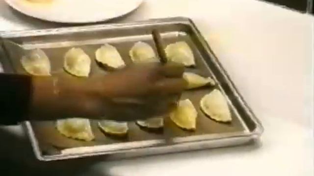 Формы для теста, Чебуречница - www.chistokot.ru смотреть онлайн