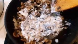 Рецепт котлеты в духовке с грибами и сыром