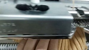 Митенки с пальчиком на вязальной машине