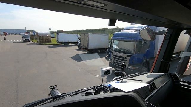 ЗАГРУЗИЛСЯ НА ЛЕНТЕ В ПОДМОСКОВЬЕ ВАЛИЩЕВО смотреть онлайн