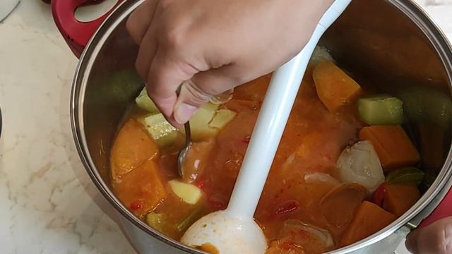 Здравословна и много вкусна крем супа с батат. Любима и лесна рецепта с отличен резултат. Опитайте!