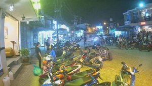 Hikvision DS-2DE3A400BW-DE/W (night demo)